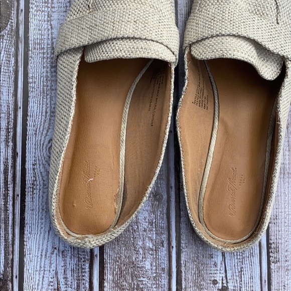 Universal Thread - Picture 7 of 7